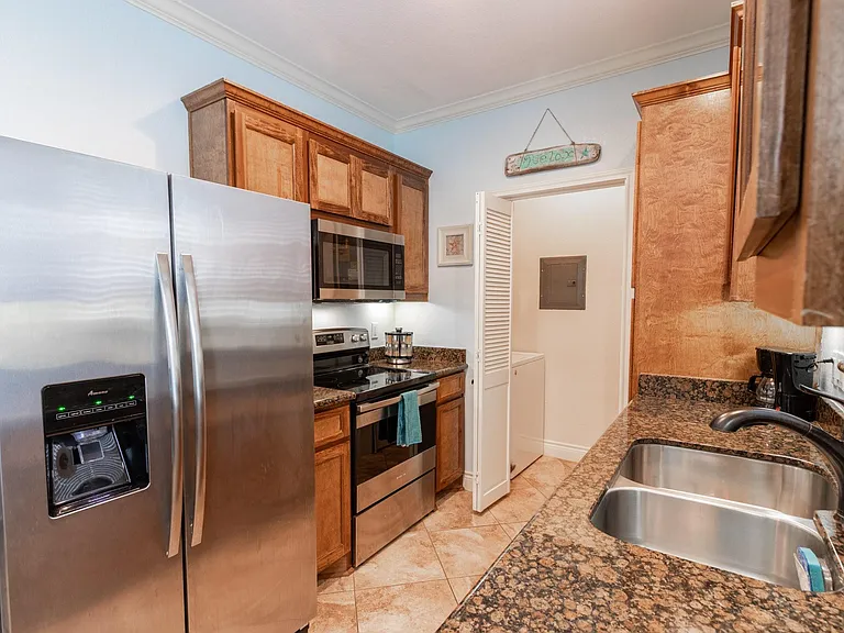 7000 Seawall Blvd #114 — Photo 15