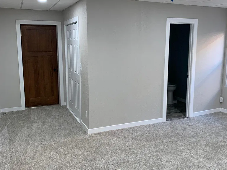 107 N Court St #B — Photo 12