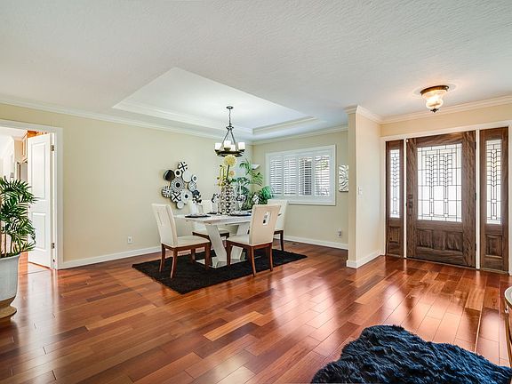 5th image of 10530 Castine Ave