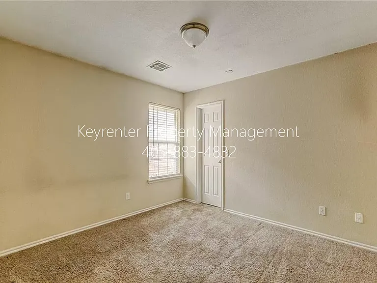 12328 SW 5th St — Photo 28
