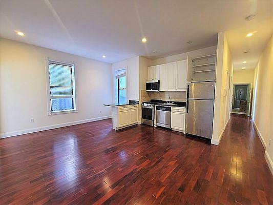 1st image of 274 W 19th St #3DD