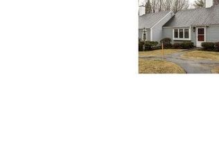 22 Oakview Dr, Cape Elizabeth, ME 04107