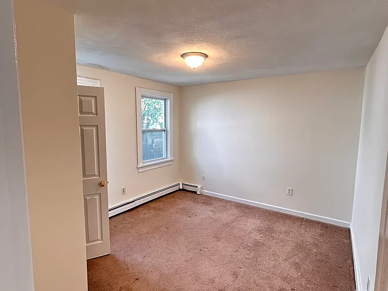 15 Pine St #2 — Photo 14