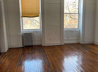 563 Henry St APT 3, Brooklyn, NY 11231