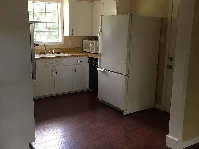 527 Highpoint Dr — Photo 21