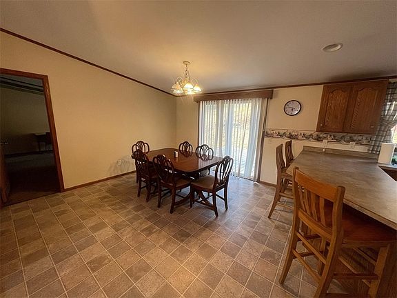 4th image of W1178 Jahn Road