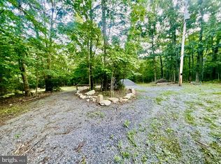 Suzanne Ln, Luray, VA 22835