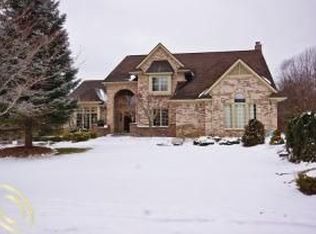 46963 Brooks Ln, Plymouth, MI 48170