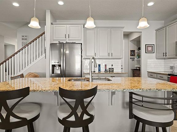 3rd image of 2544 Folio Way