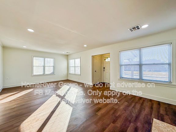 3rd image of 4133 S 25th West Ave