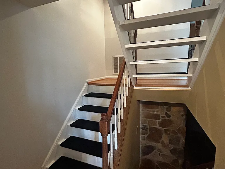 9612 Blake Ln — Photo 47