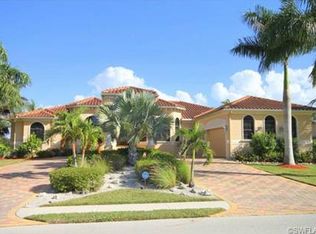 16926 Timberlakes Dr, Fort Myers, FL 33908
