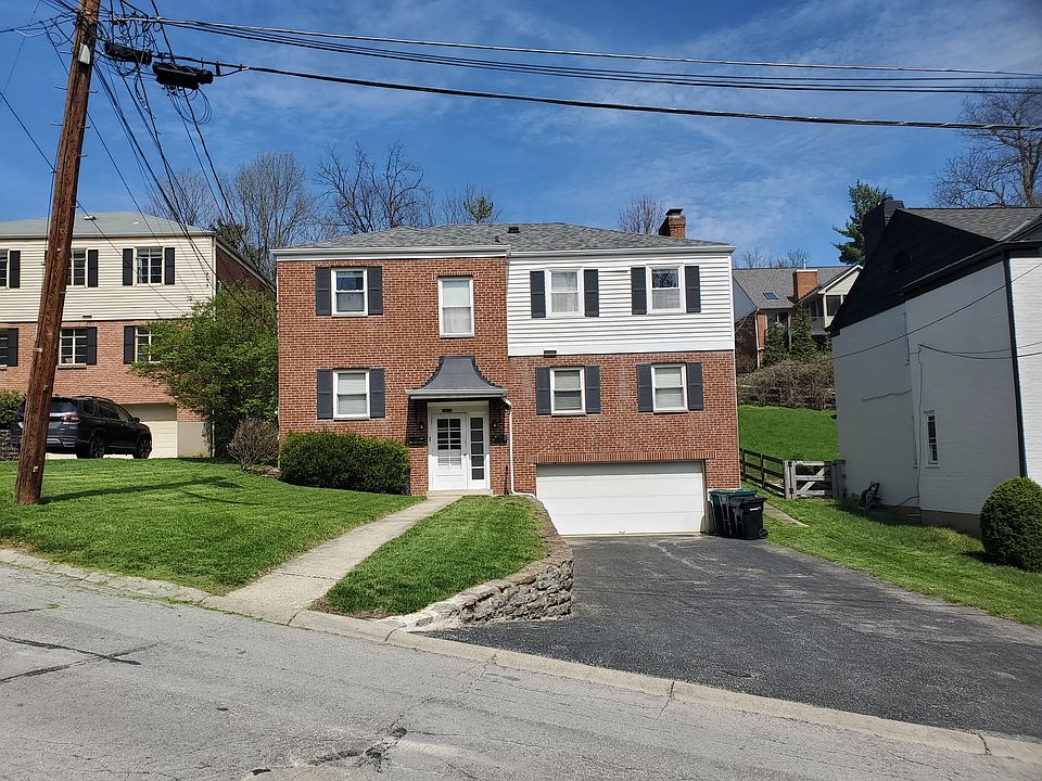 House front, this listing is for the second floor