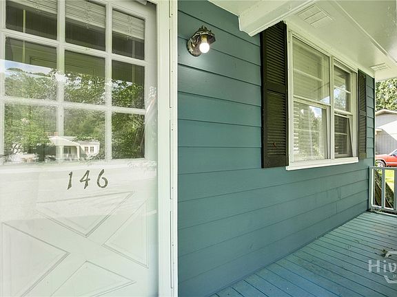 4th image of 146 Oleander Street