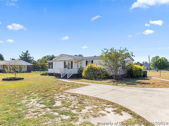 3rd image of 437 Baywood Rd