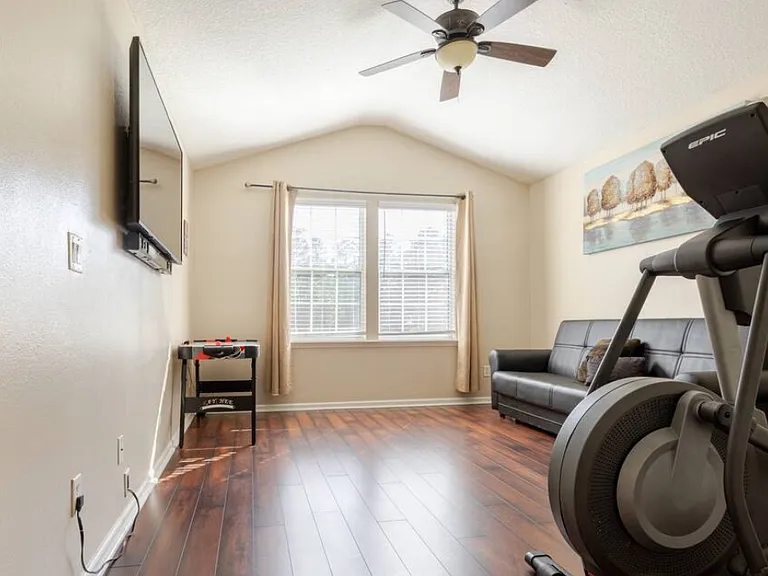 6207 Bartram Village Dr — Photo 17