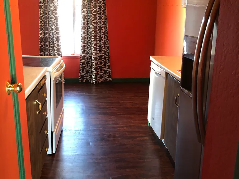 4600 Neil Rd #48 — Photo 22