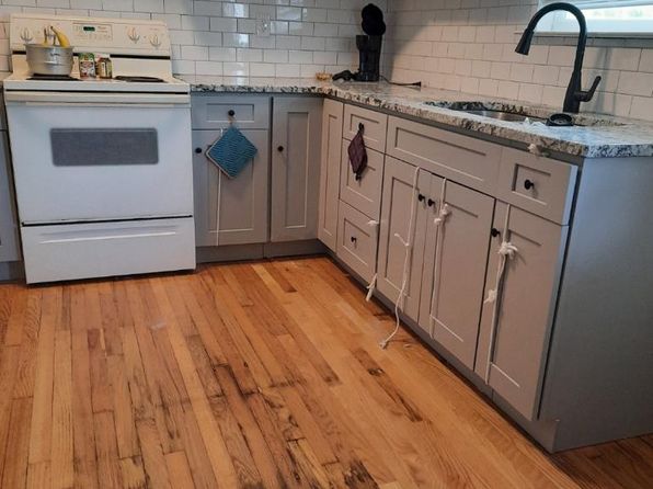 166 El Monte Blvd #3