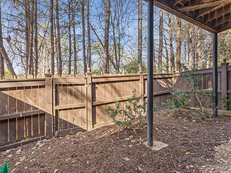 5150 Manerdale Dr SE — Photo 32