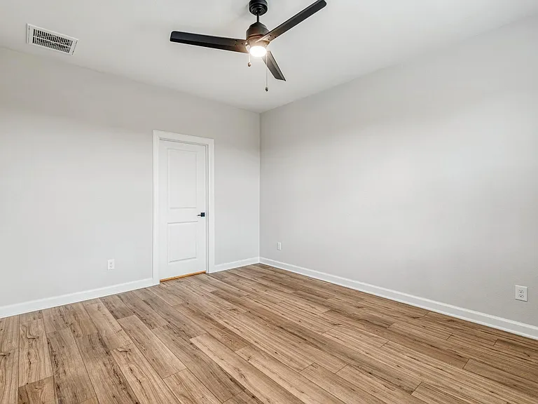 15650 Honey Cove Dr — Photo 12