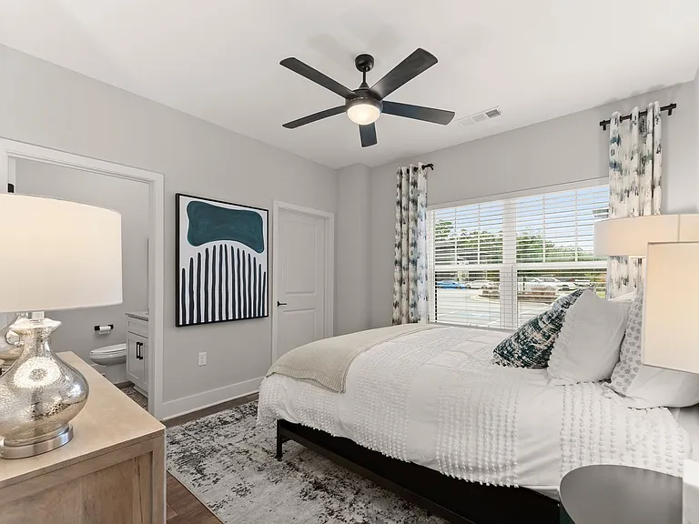 Treesort Luxury Living — Photo 35