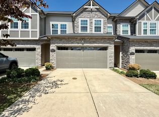 5633 Garrow Glen Rd, Charlotte, NC 28278