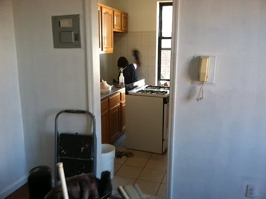 Rented by Kings Court Real Estate | media 19