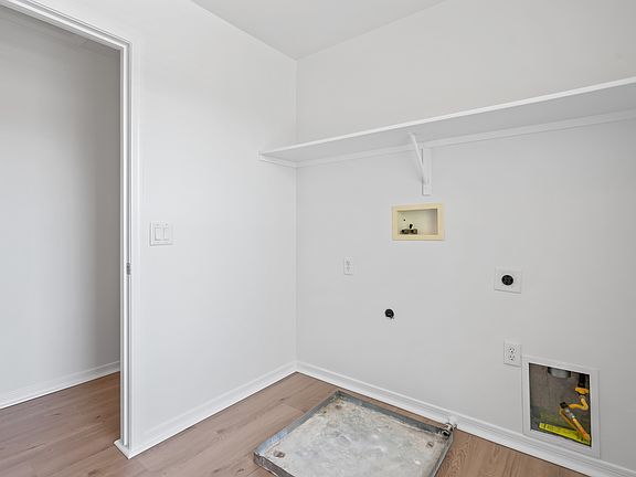3rd image of 14250 S Avenida Del Aguacate