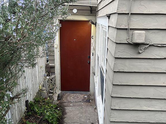 2nd image of 5607 15th Ave NE APT C
