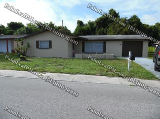 3942 Beacon Square Dr, Holiday, FL 34691