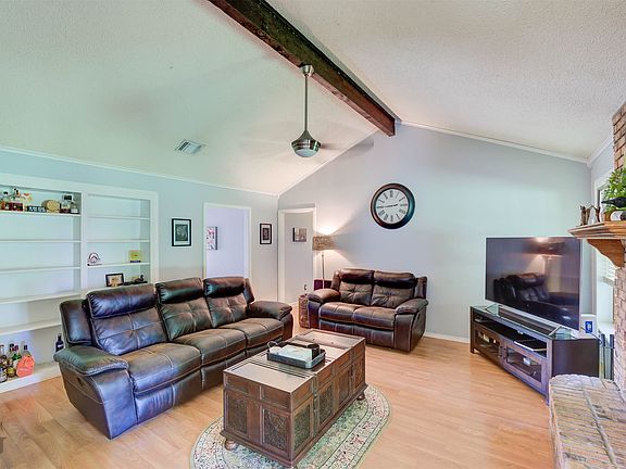 4th image of 5607 James Scott Cir
