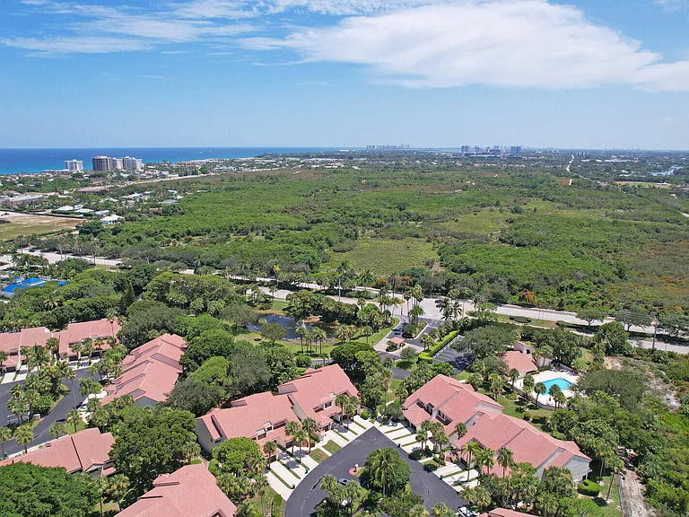 204 Sea Oats Dr #F — Photo 45