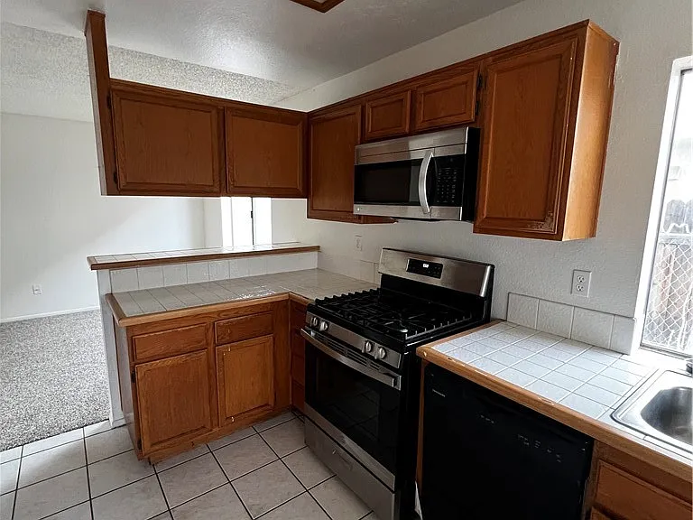 1195 Bautista Ln — Photo 22