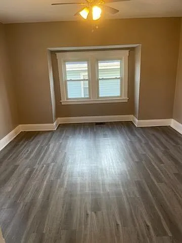 1805 Emerson Ave — Photo 3