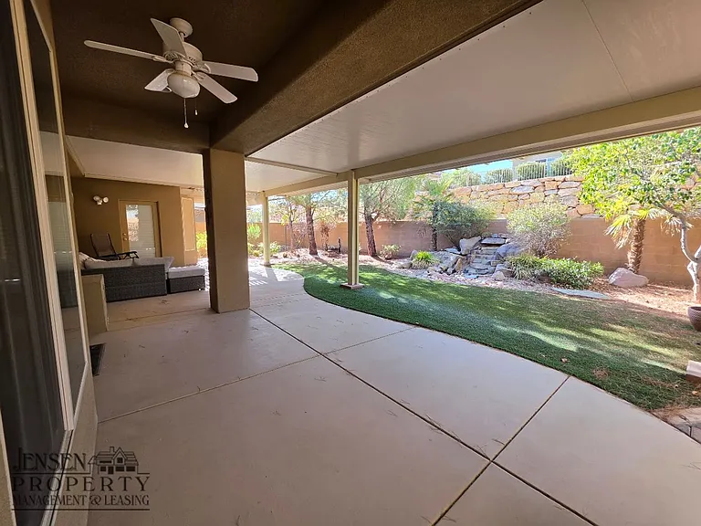 1545 W Bonita Bay Cir — Photo 26