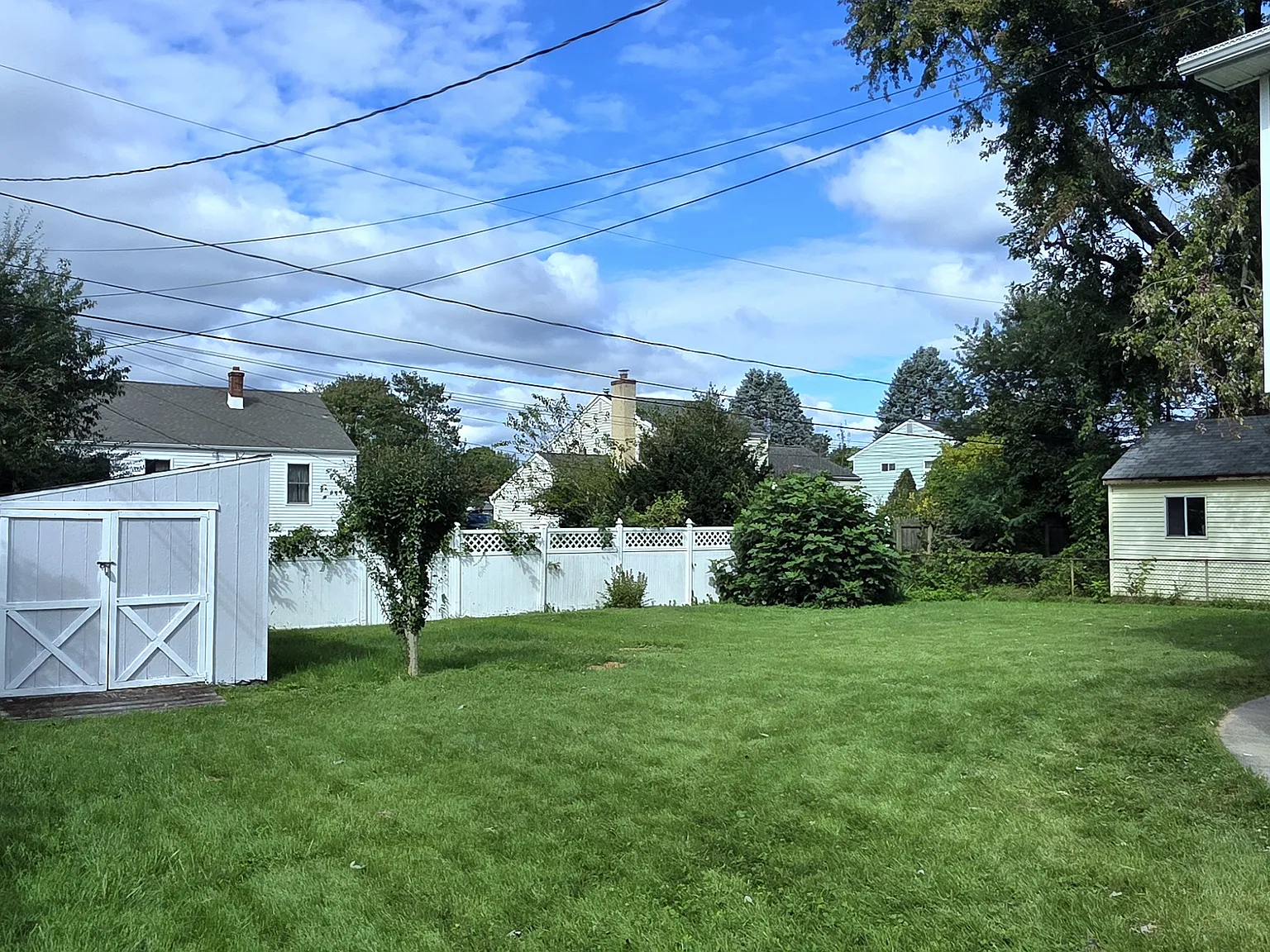 1209 Grayrock Rd — Photo 4