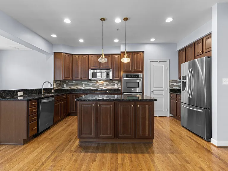 10512 Old Ellicott Cir #48 — Photo 14