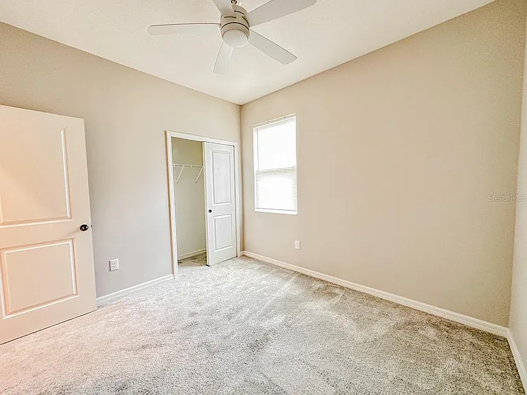 9409 Baraboo Way — Photo 29