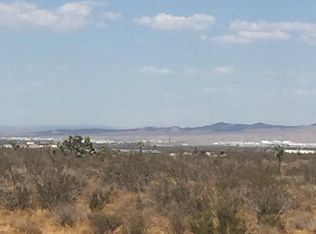 3690 La Mesa Rd #1-2, Phelan, CA 92371