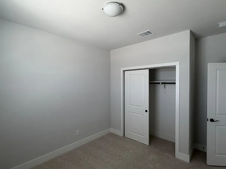 7366 Farley St — Photo 14