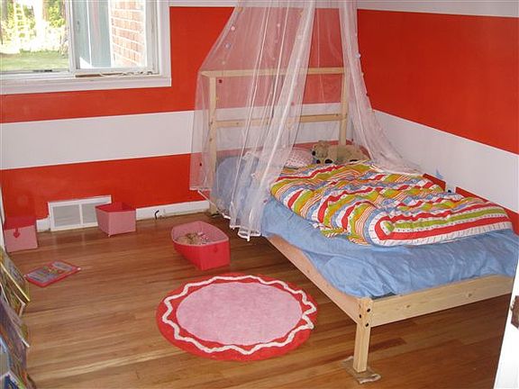 Kids bedroom