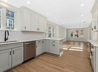 30 Sheafe St #A, Chestnut Hill, MA 02467