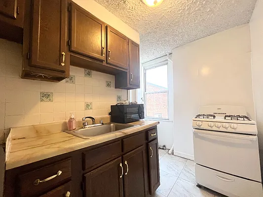 Rented by Alpha Properties NYC I LLC | media 8