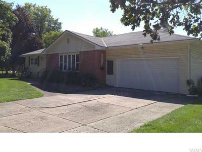 234 Cadman Dr, Williamsville, NY, 14221