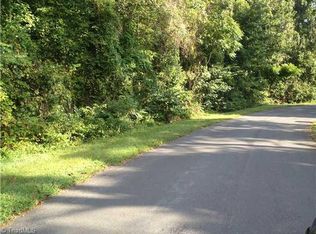 108 Cherokee Dr, Lexington, NC 27295