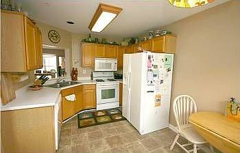 4th image of 205 Royal Oak Ct