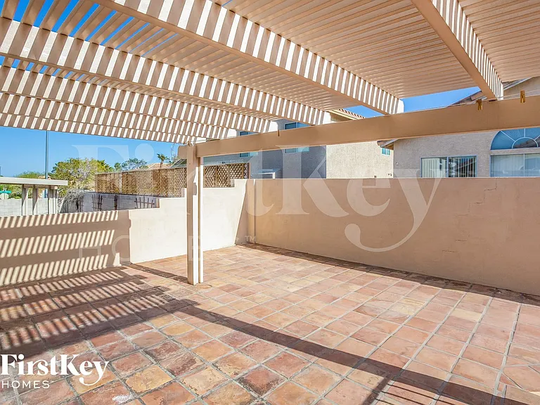 9047 Sunpine Ct — Photo 15