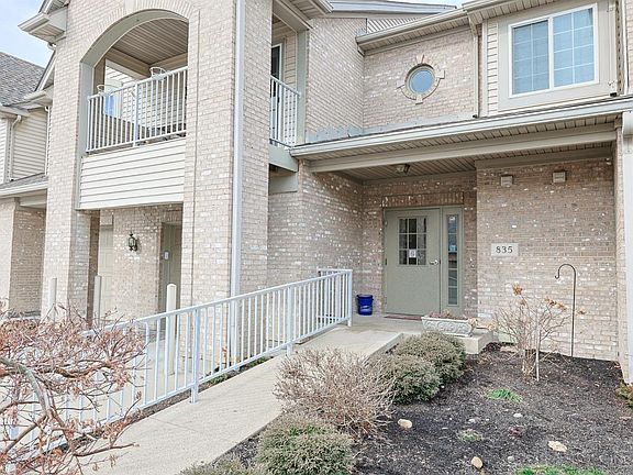 3rd image of 835 Neeb Rd APT 6