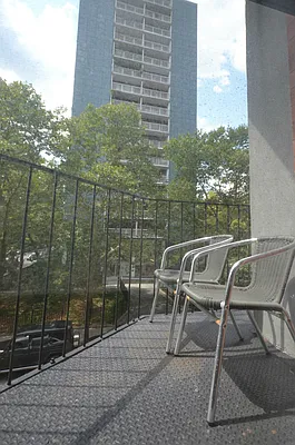 Rented by Bold New York | media 22