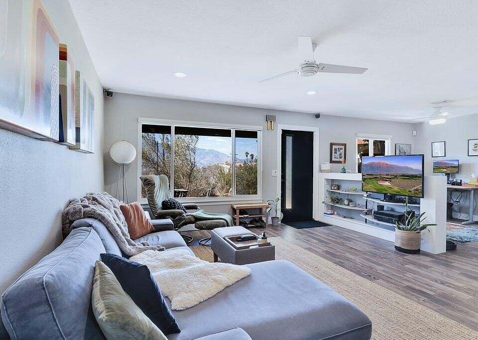 1st image of 10580 Ambrosio Dr